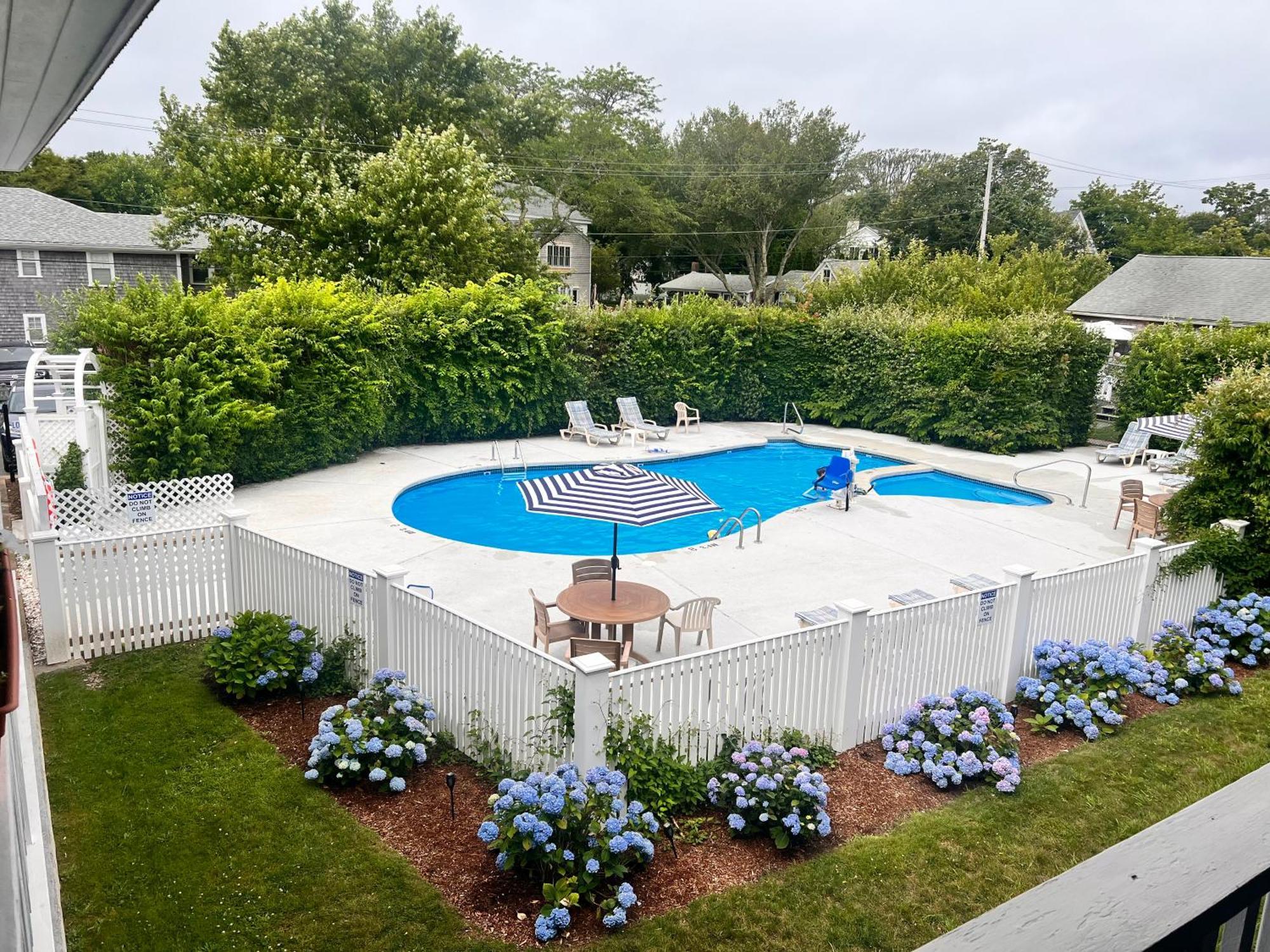 Edgartown Commons Vacation Apartments Bagian luar foto